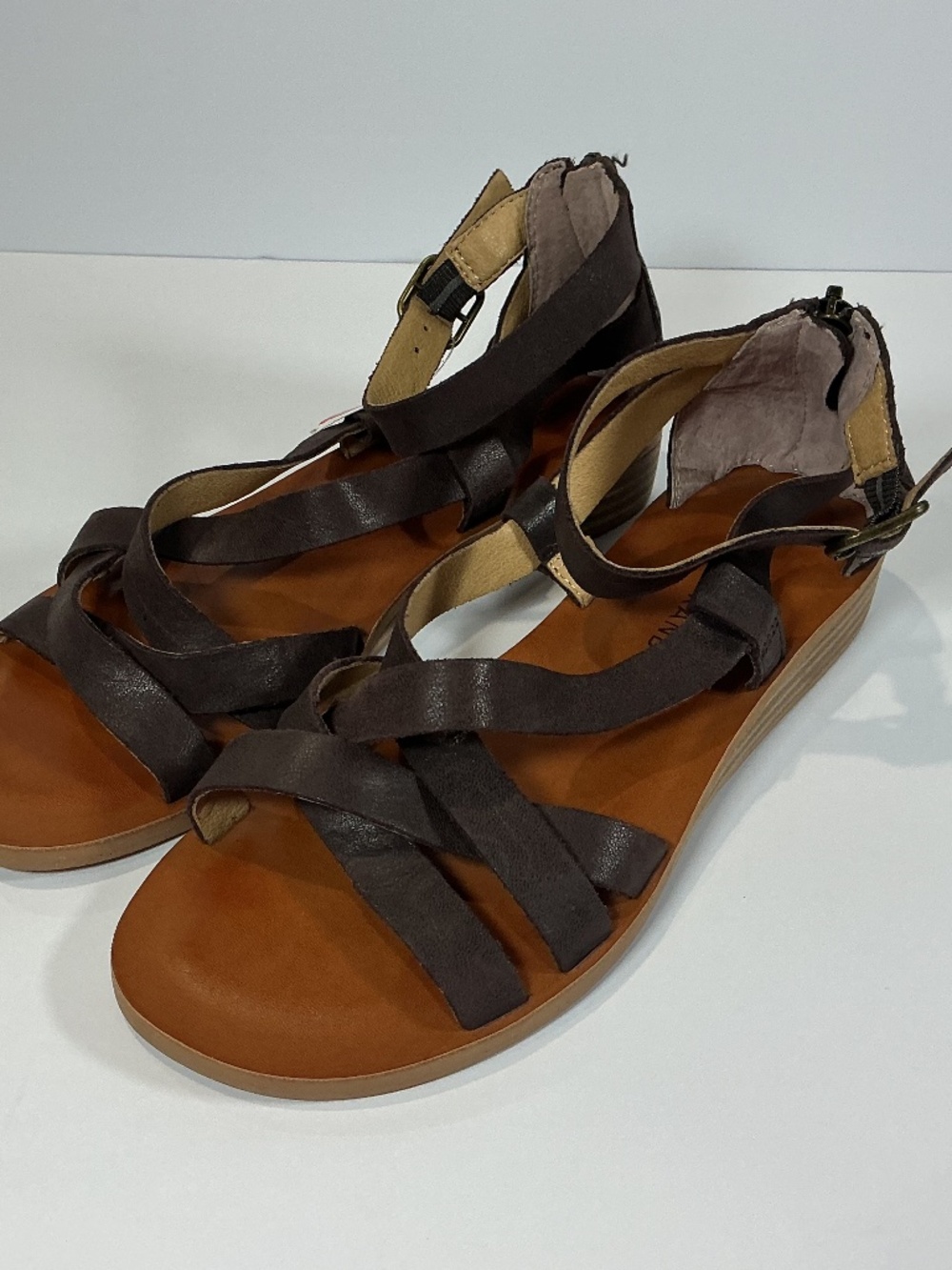 Lucky Brand Hadzy Dark Brown Leather Strappy Gladiator Sandals Boho Chic Size 6